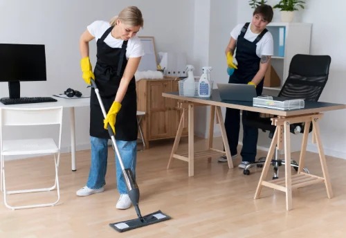 Nettoyage de bureau professionnel à Montaigu-la-Brisette